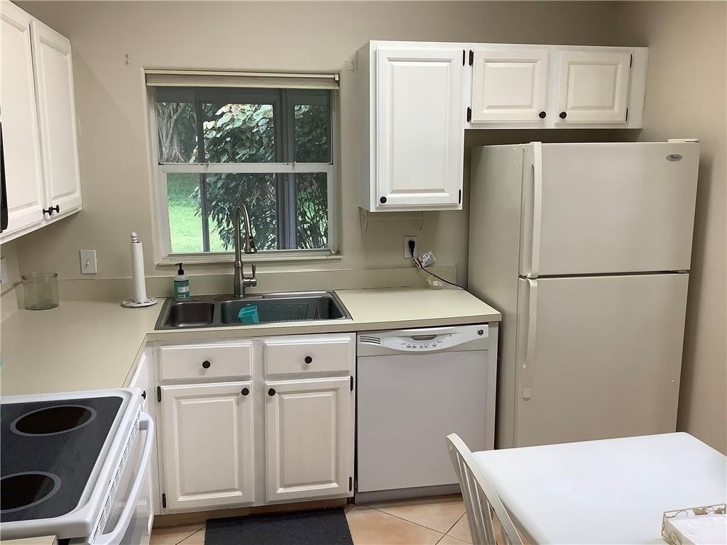 7904 Mansfield Hollow Road - Photo 3