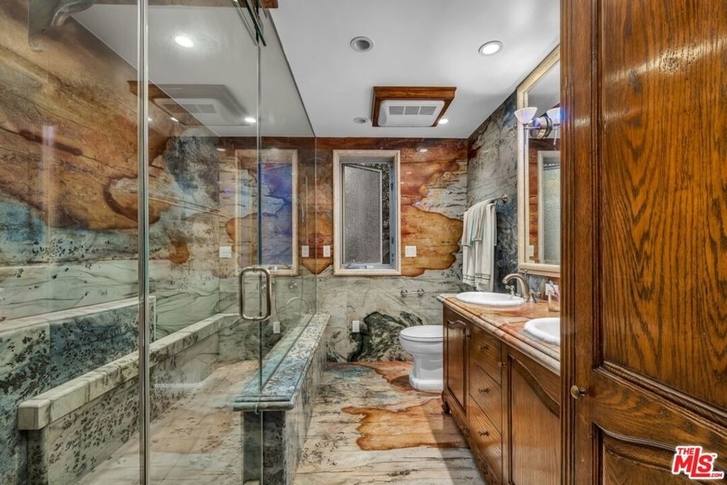829 N Whittier Drive - Photo 27