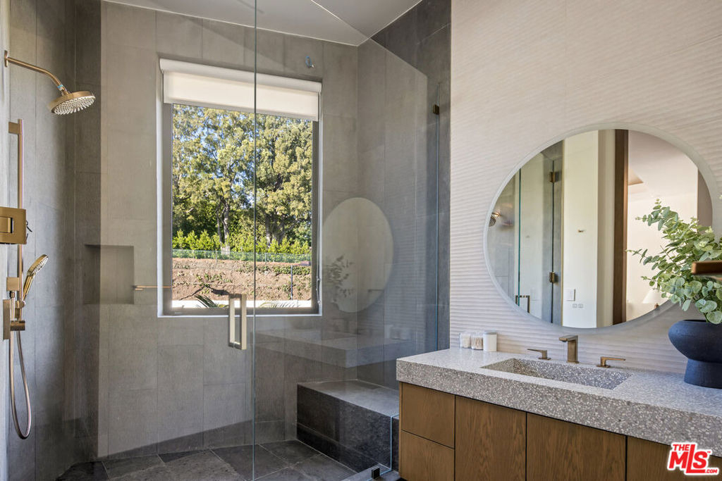 1625 Summitridge Drive - Photo 26