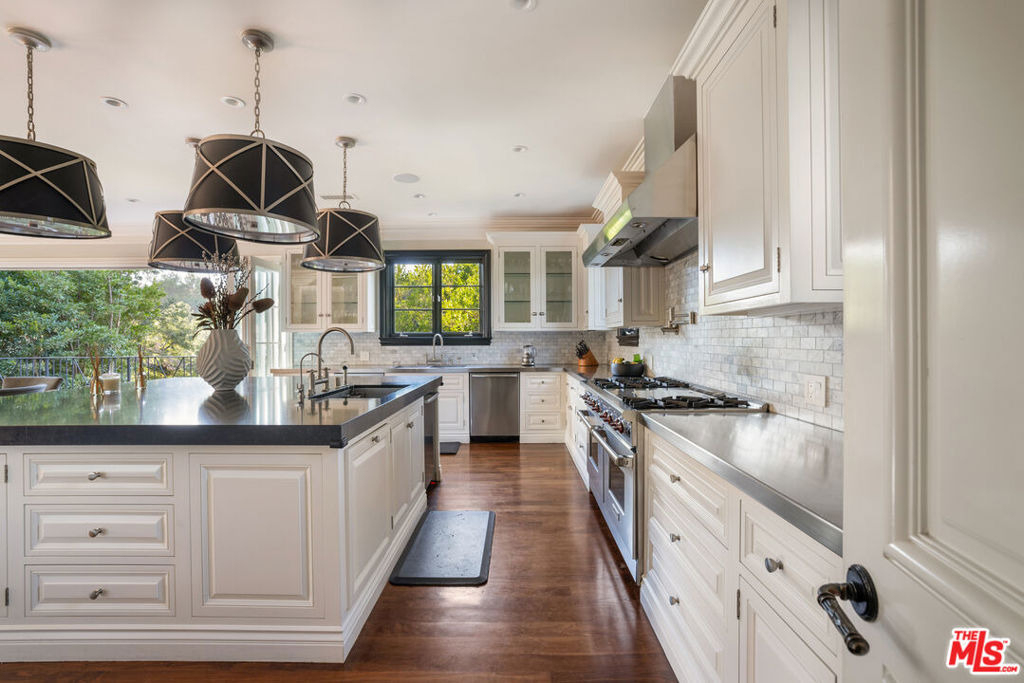 10847 Bellagio Road - Photo 13