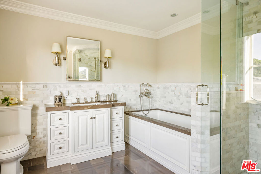 10847 Bellagio Road - Photo 53