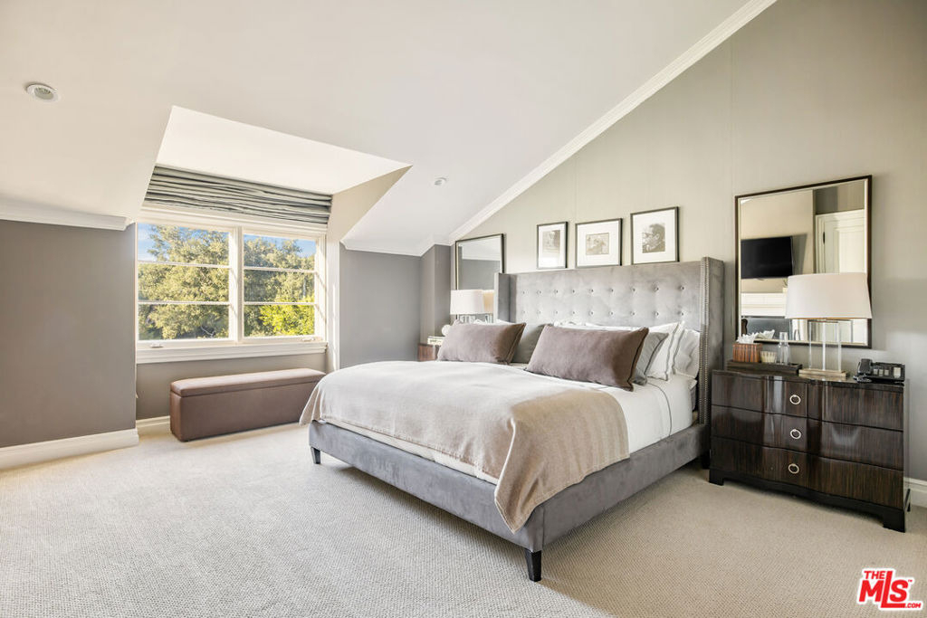 10847 Bellagio Road - Photo 48