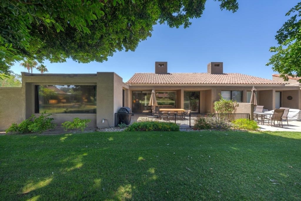 522 Desert West Drive - Photo 15