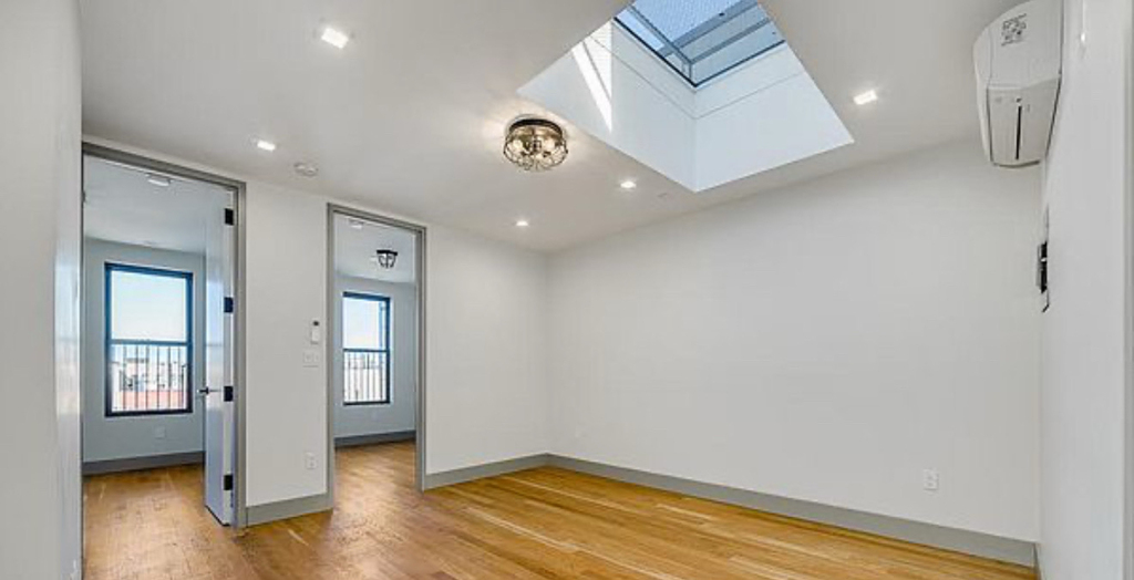 1629 St Johns Place - Photo 1
