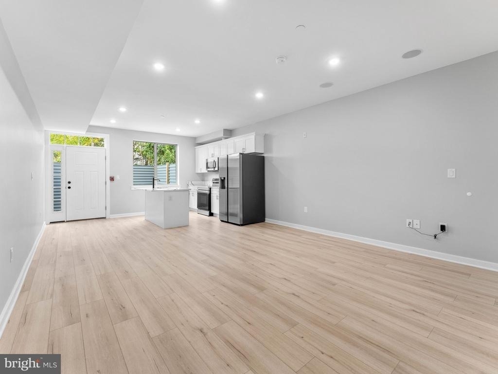 1682 N 54th Street - Photo 2