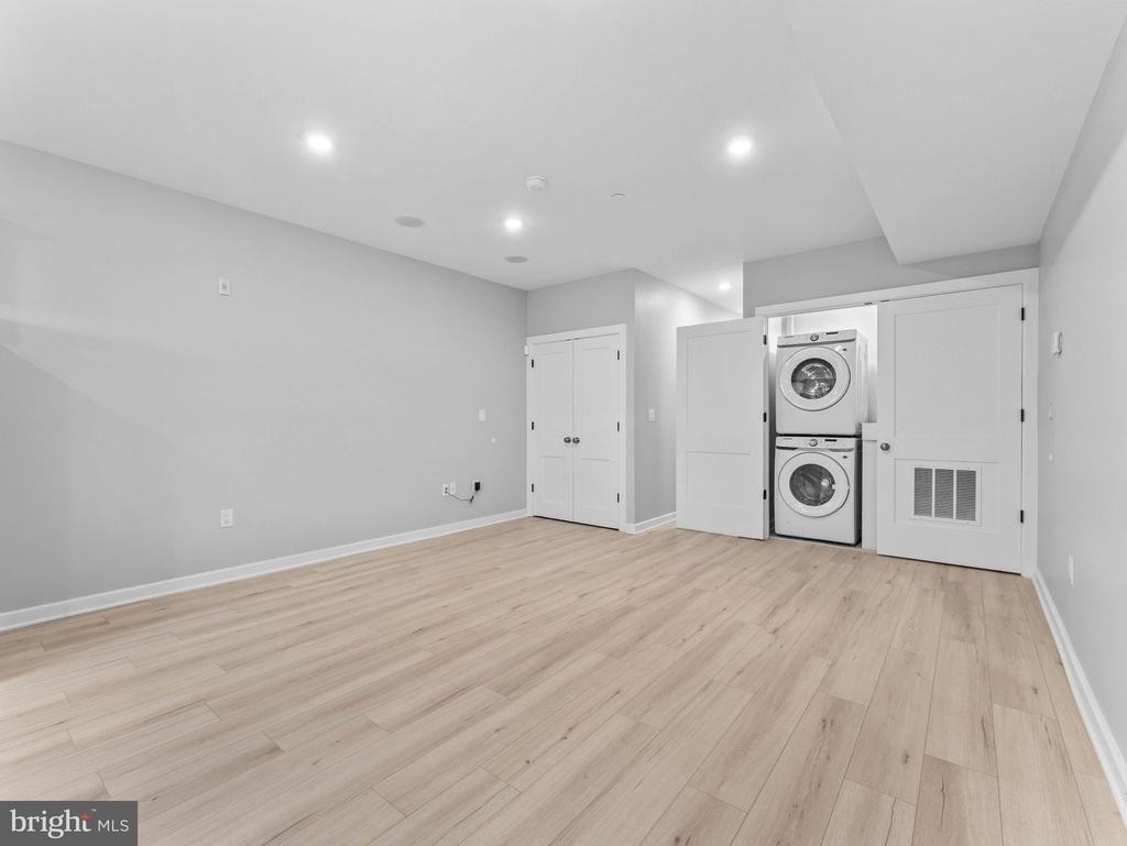 1682 N 54th Street - Photo 3