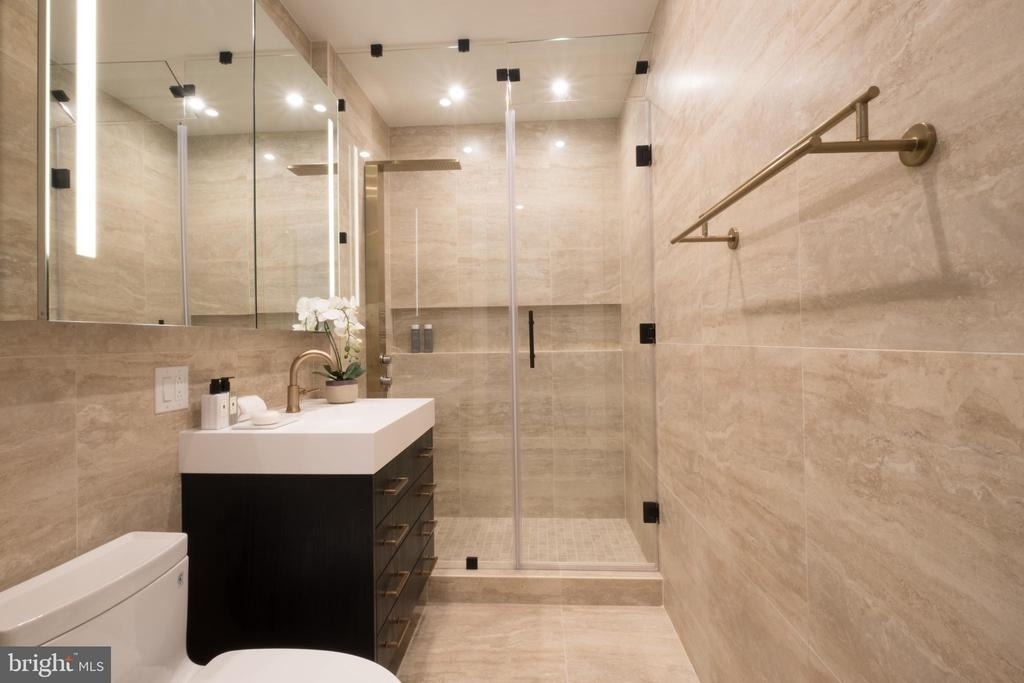 1401 Spruce Street - Photo 11