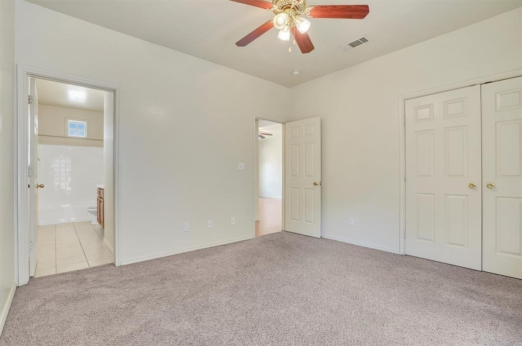 2115 E 18th St - Photo 5