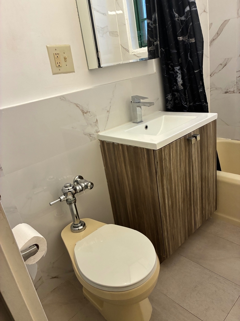 1718 Purdy Street - Photo 6