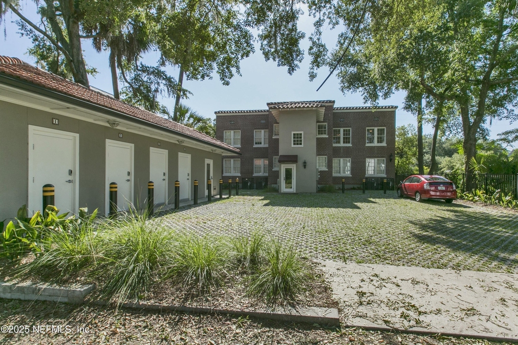 1310 N Laura Street - Photo 19