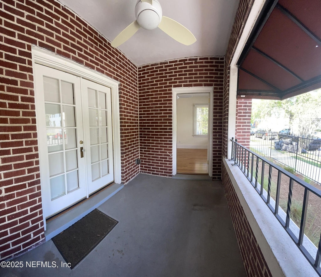 1310 N Laura Street - Photo 16