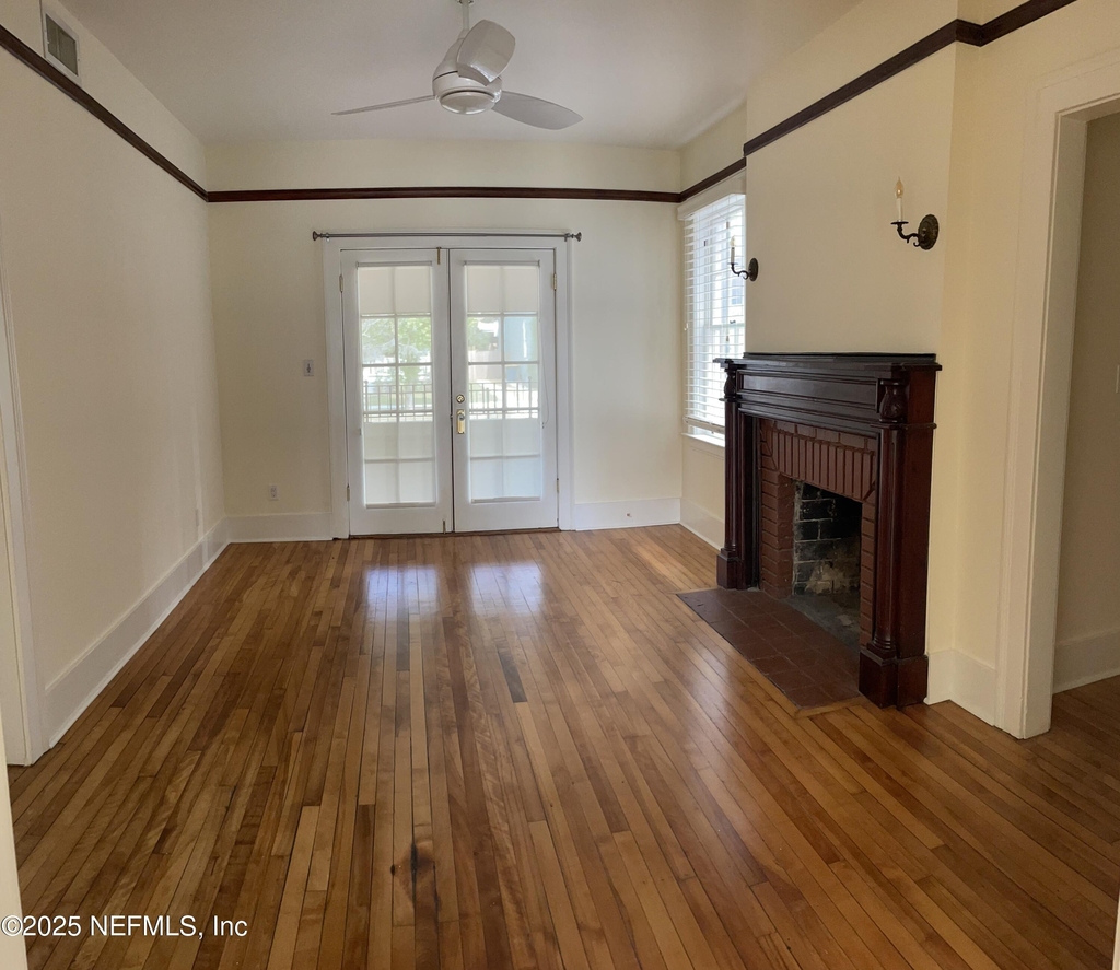 1310 N Laura Street - Photo 5