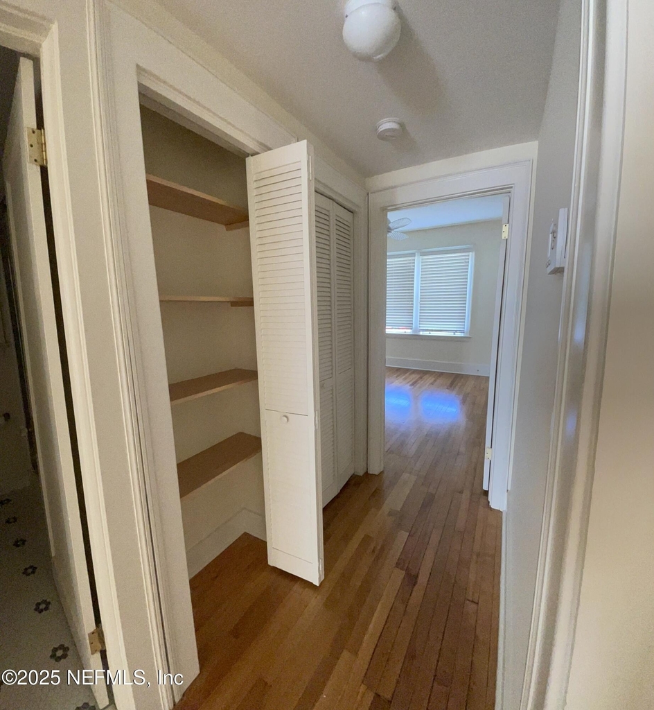1310 N Laura Street - Photo 14