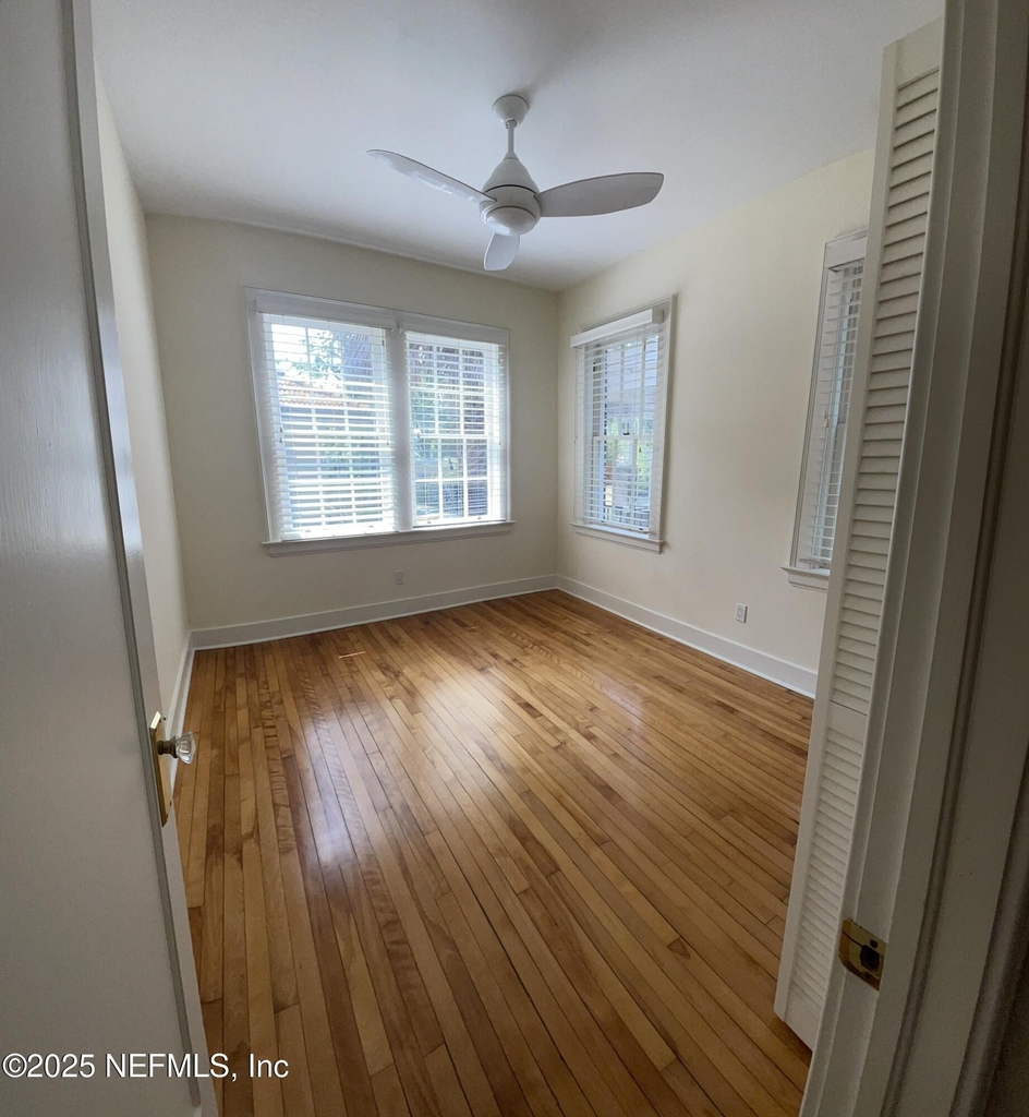 1310 N Laura Street - Photo 11