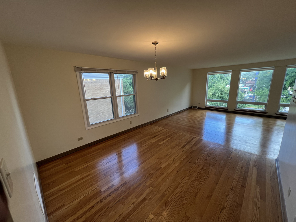3014 Harlem Avenue - Photo 4