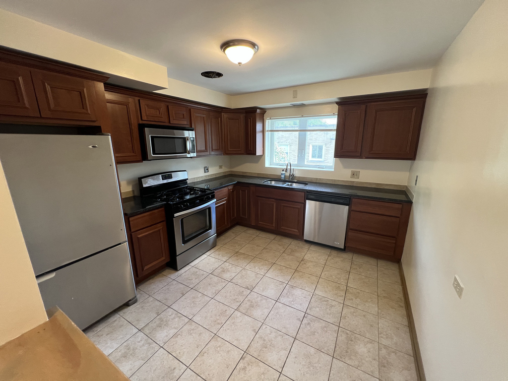 3014 Harlem Avenue - Photo 8