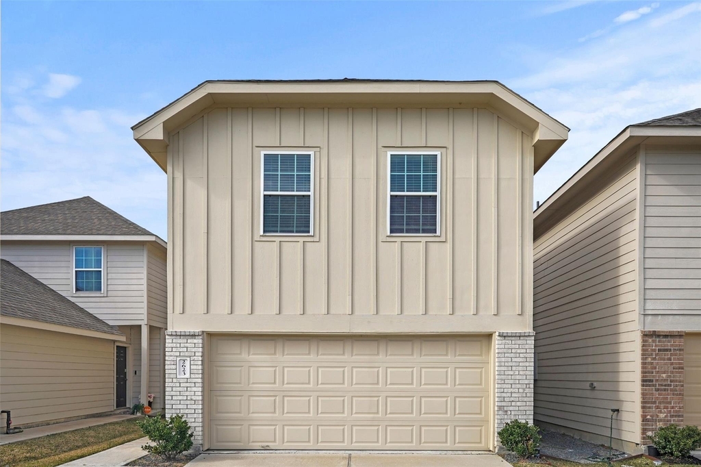 2623 Bouvardia Way - Photo 1