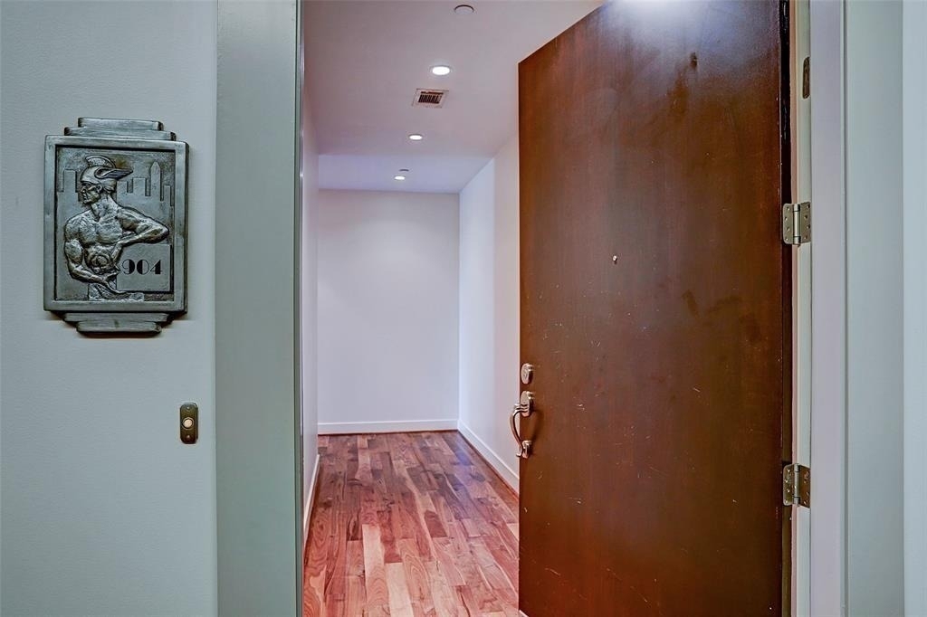 1600 Post Oak Boulevard - Photo 23