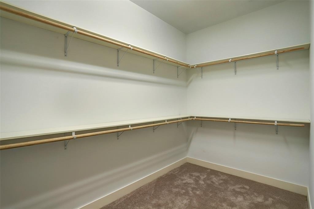 1600 Post Oak Boulevard - Photo 4