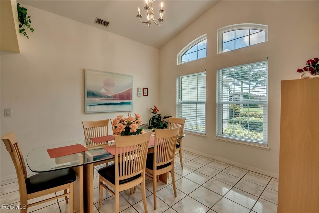 4406 Sw 25th Avenue - Photo 3