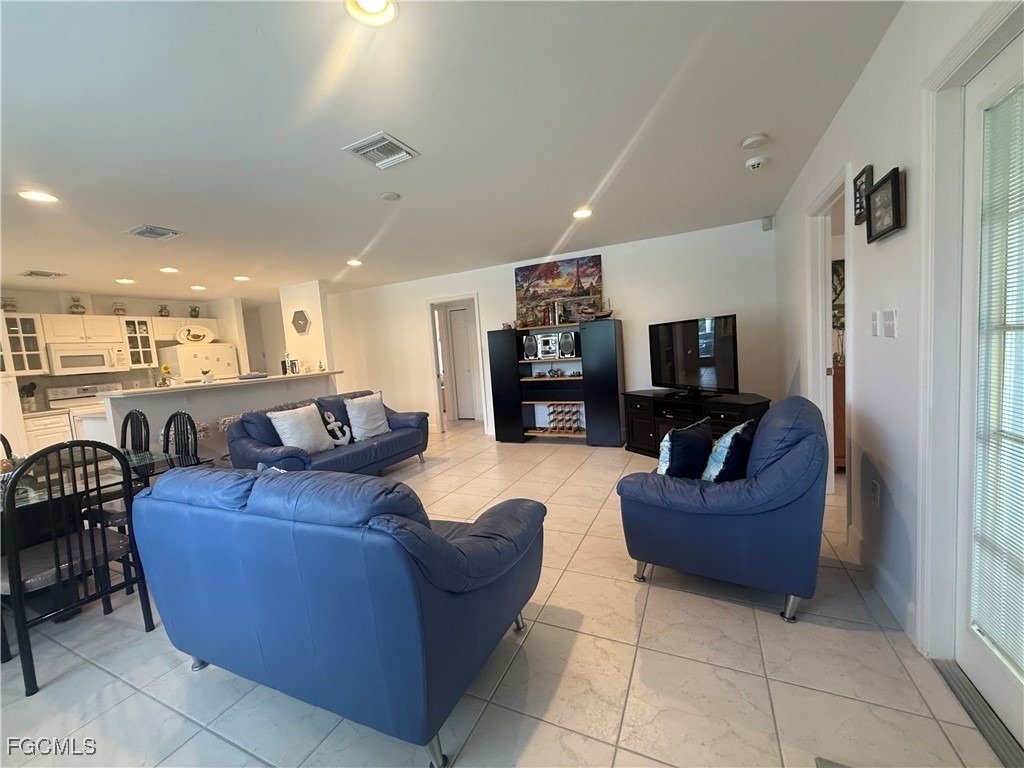 799 94th Avenue N - Photo 17