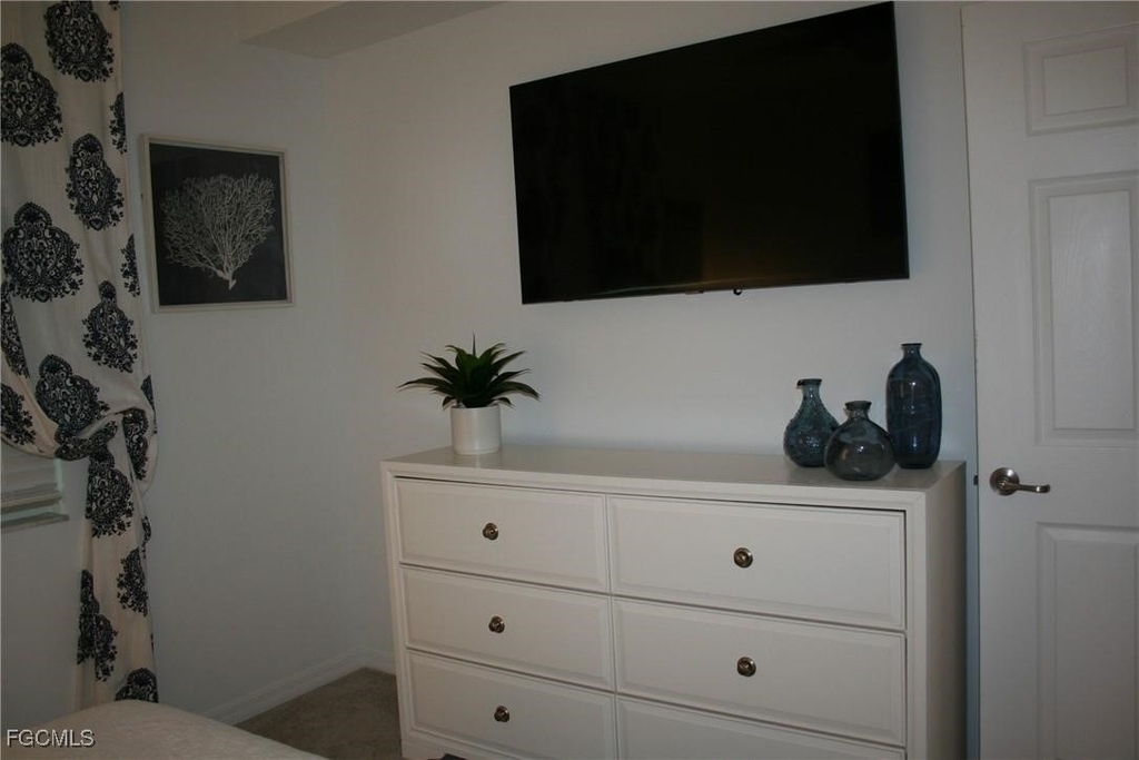 43020 Greenway Boulevard - Photo 6
