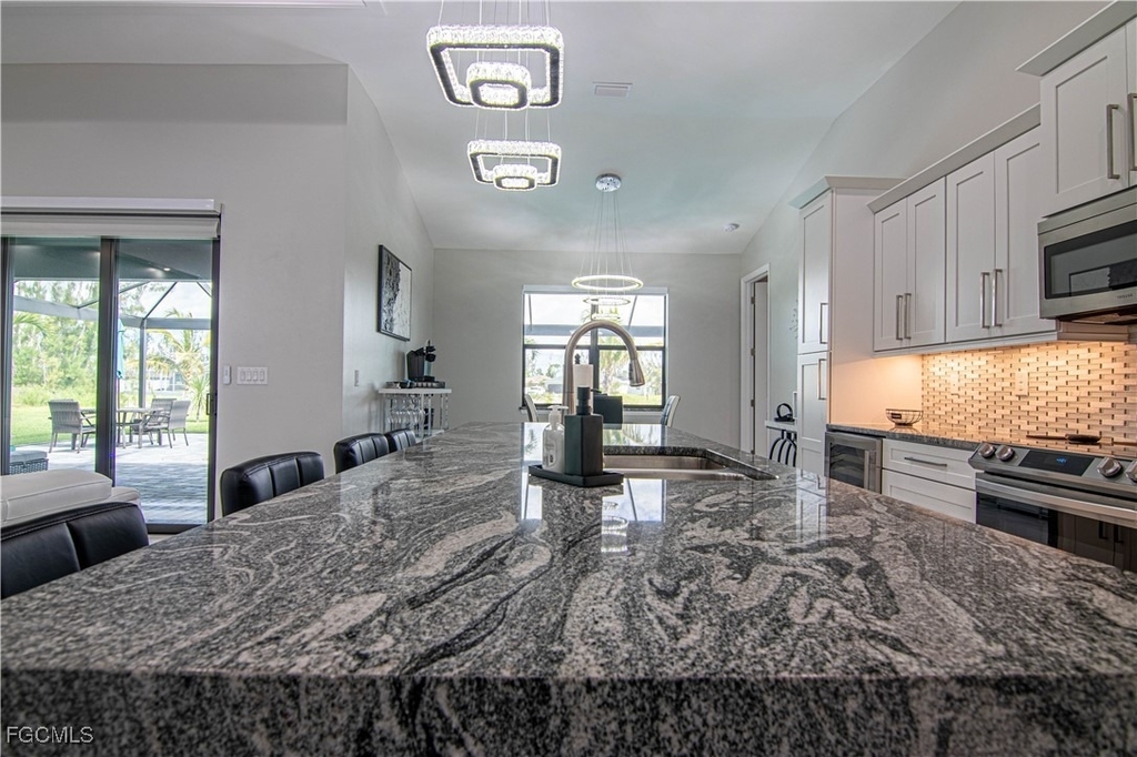 1833 Sw 11th Terrace - Photo 7
