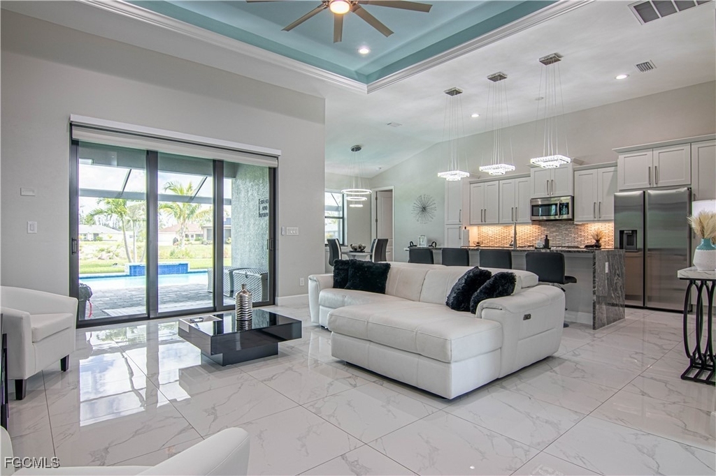 1833 Sw 11th Terrace - Photo 2
