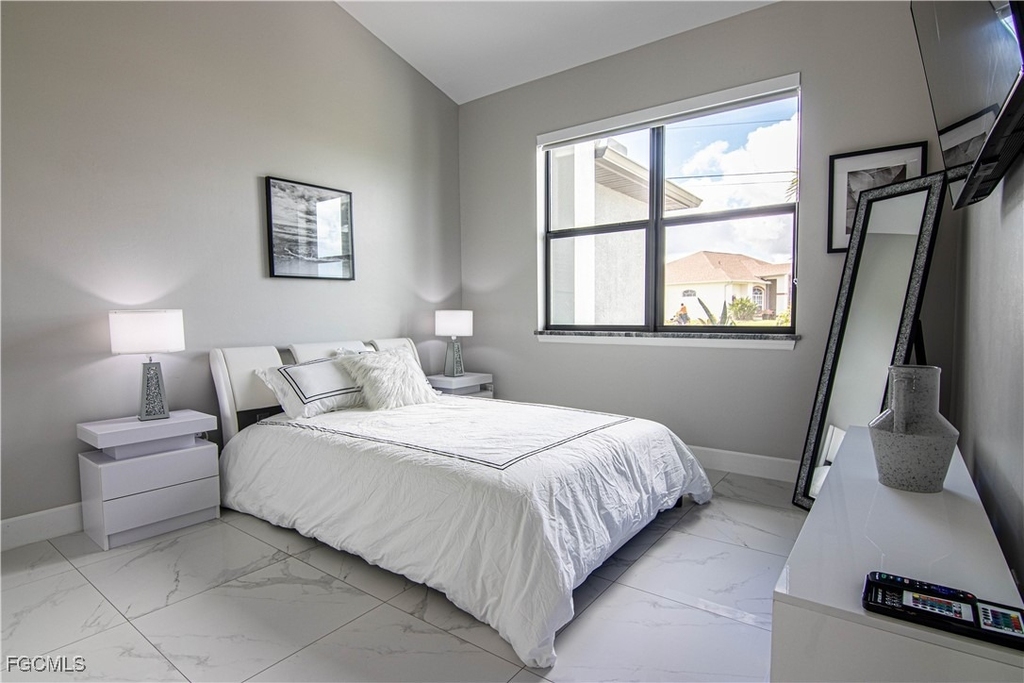 1833 Sw 11th Terrace - Photo 15