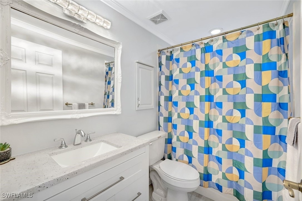 613 Windsor Square - Photo 11