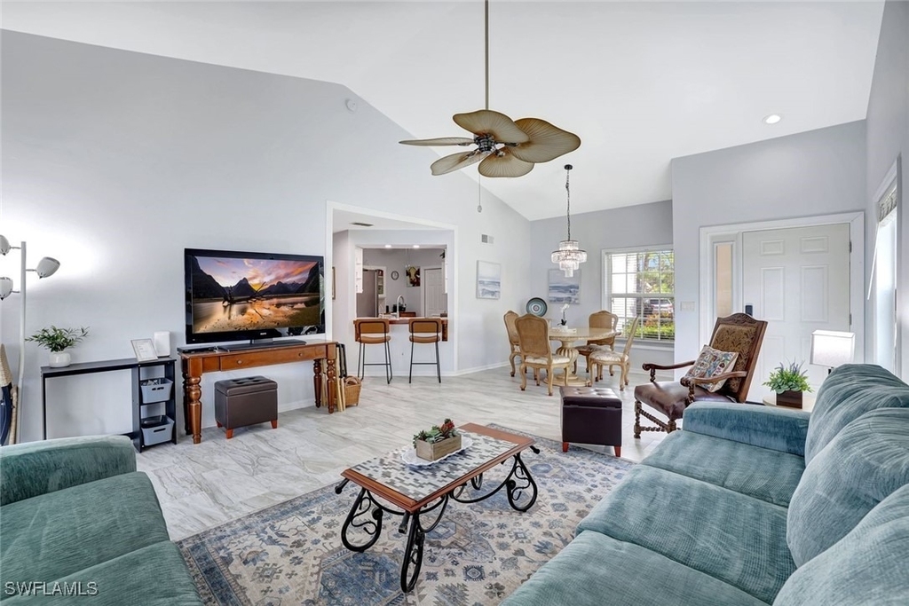 613 Windsor Square - Photo 6