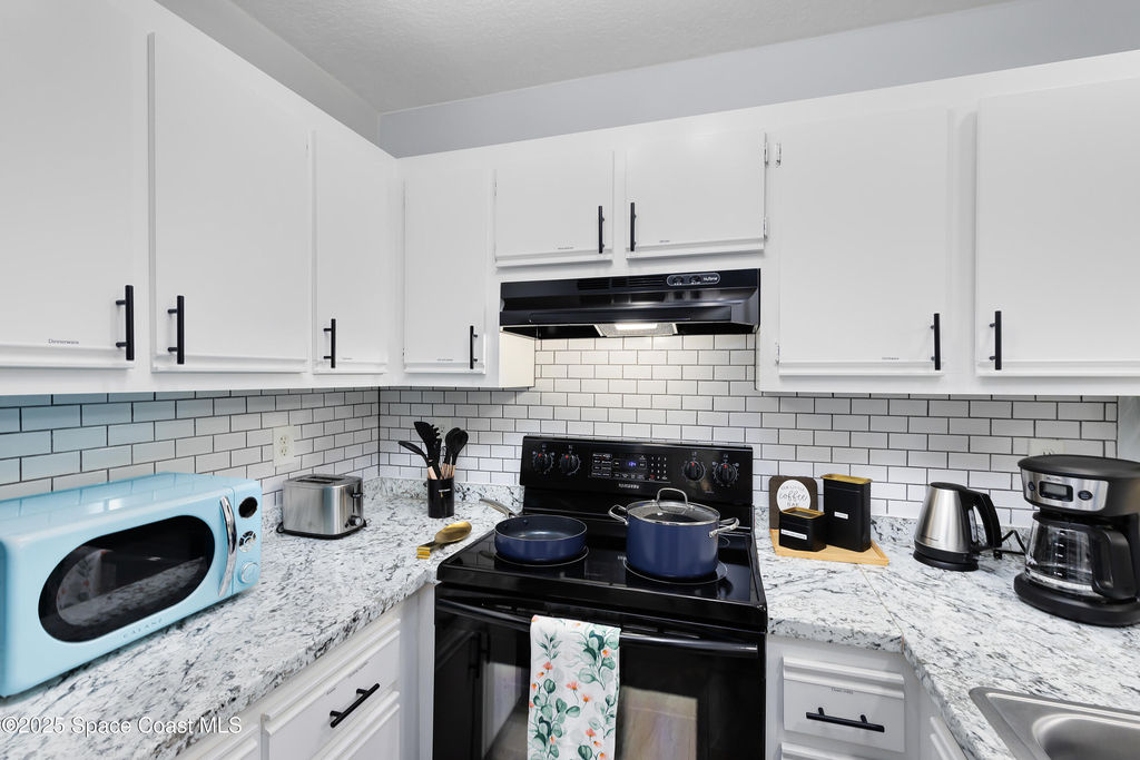 3165 South Street - Photo 9