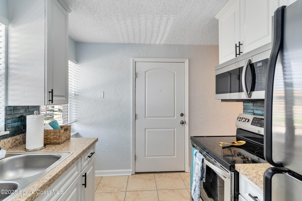 1029 Park Drive - Photo 7
