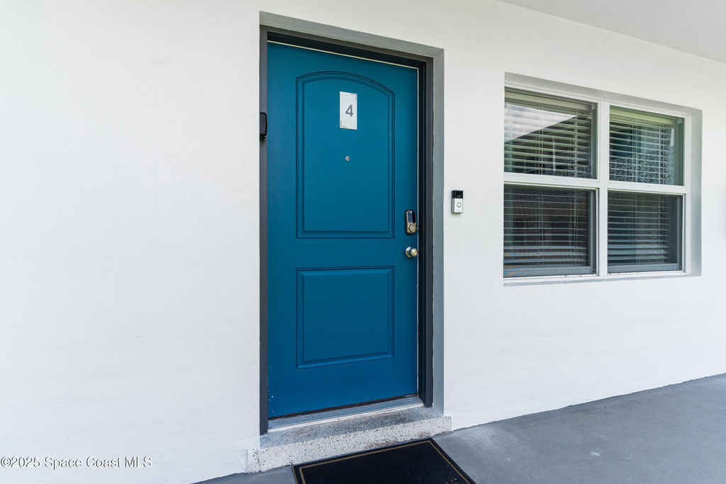 1031 Park Drive - Photo 1