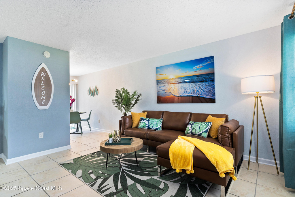 1031 Park Drive - Photo 2