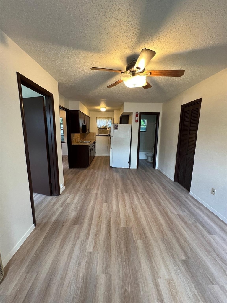 2501 Cleburne Street - Photo 0