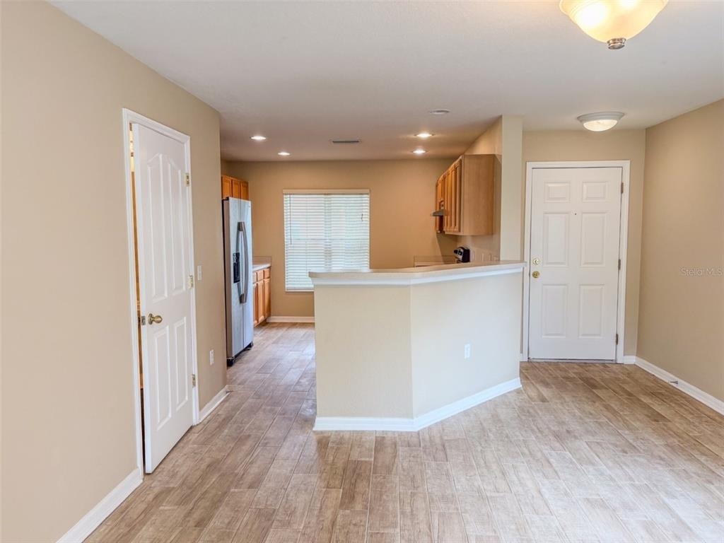 10840 Johanna Avenue - Photo 3