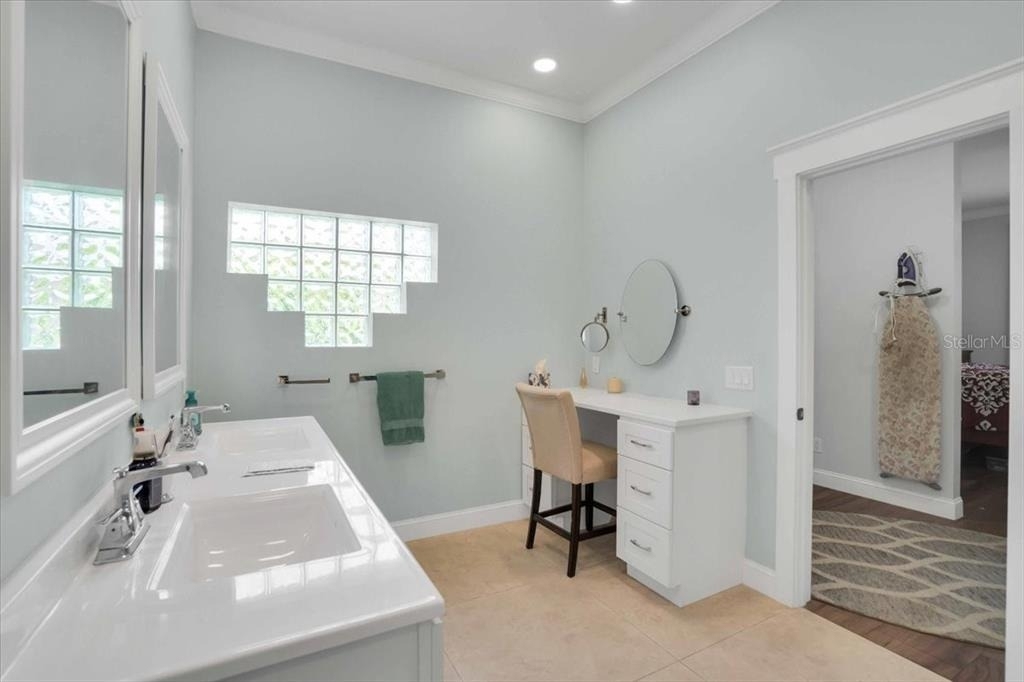 4701 50th Avenue W - Photo 39
