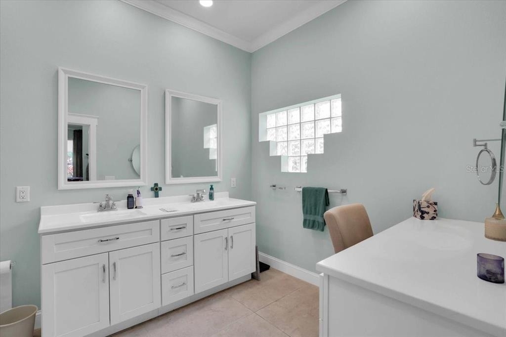 4701 50th Avenue W - Photo 36
