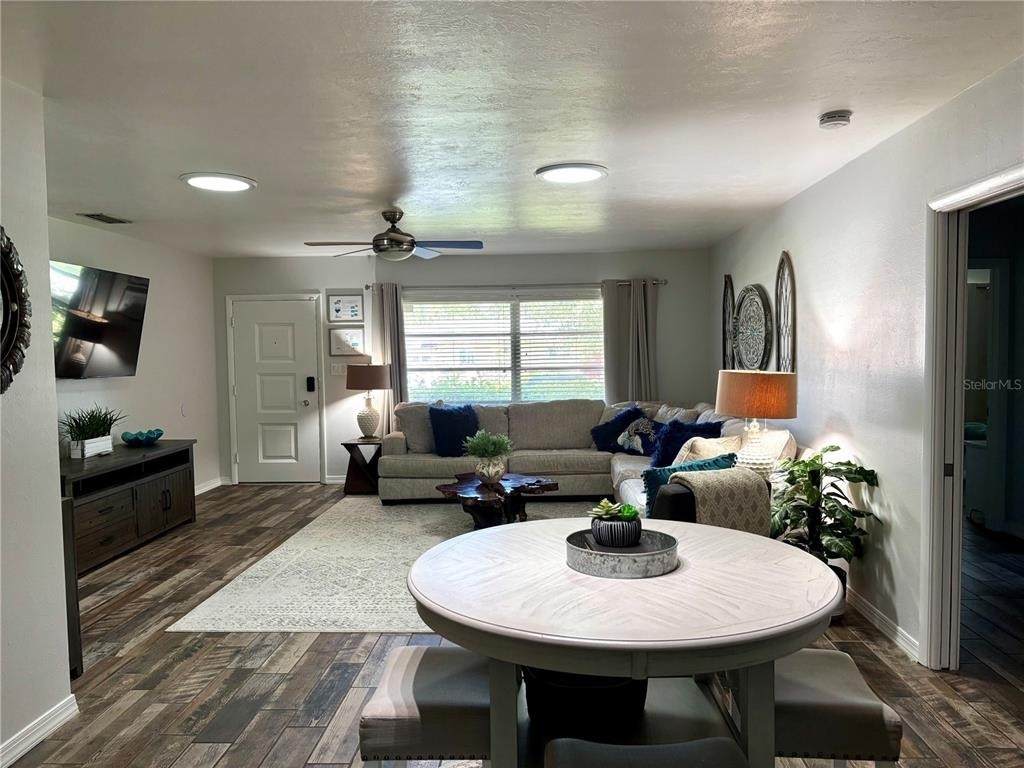 1214 21st Street W - Photo 6