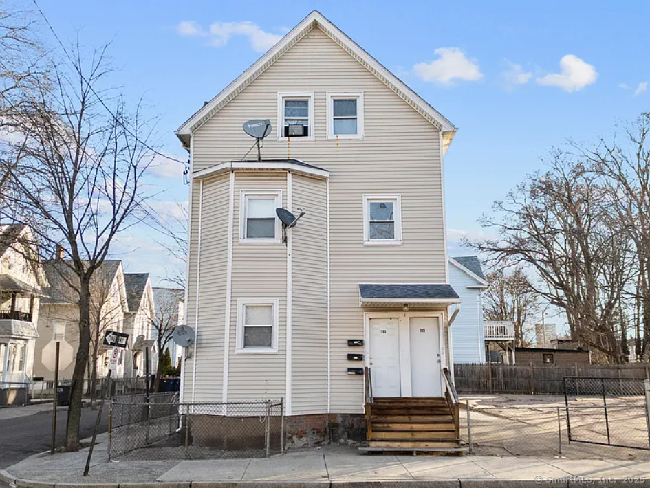 203 West Street - Photo 0