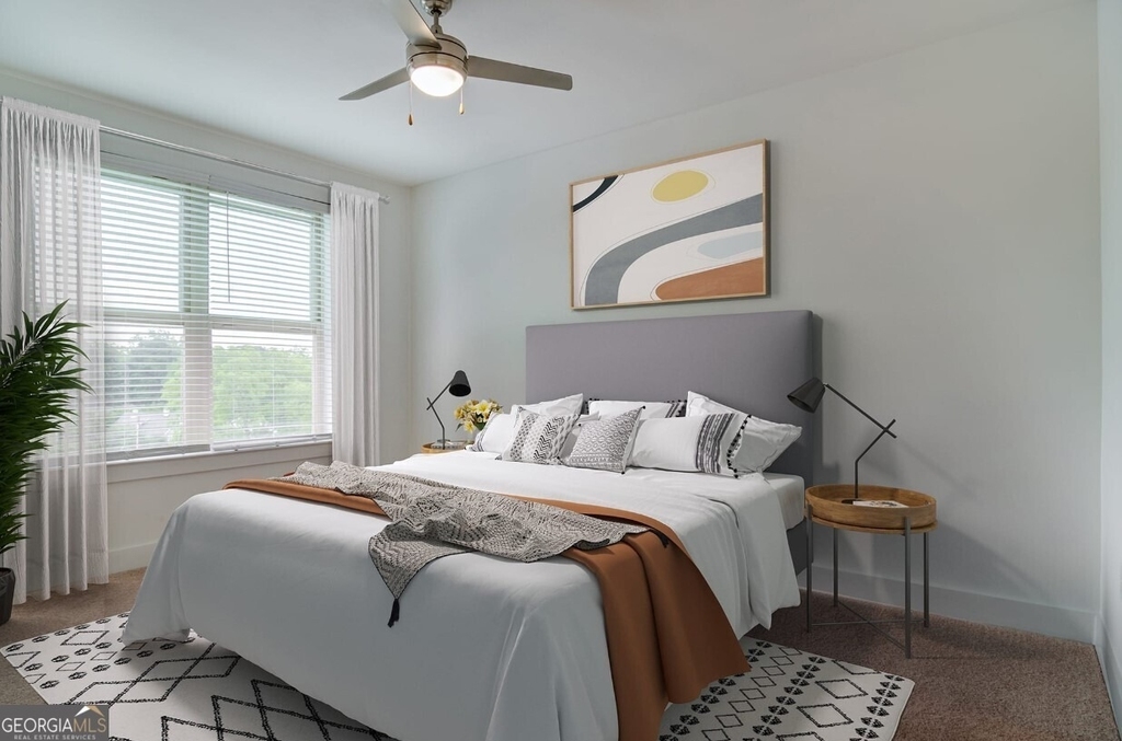 245 E Trinity Place - Photo 9