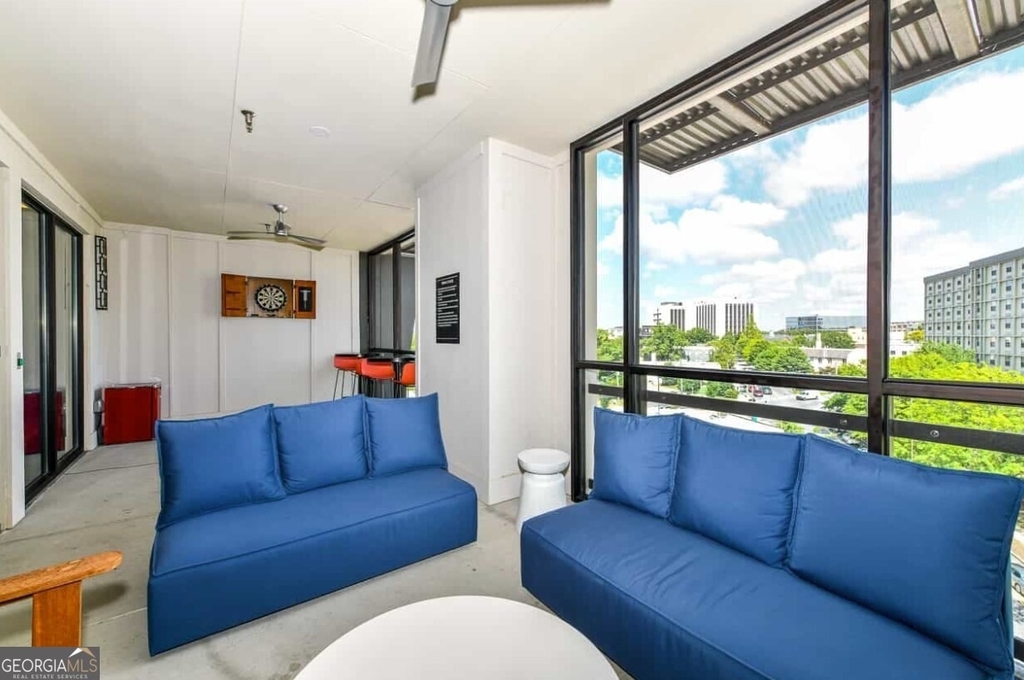 245 E Trinity Place - Photo 12