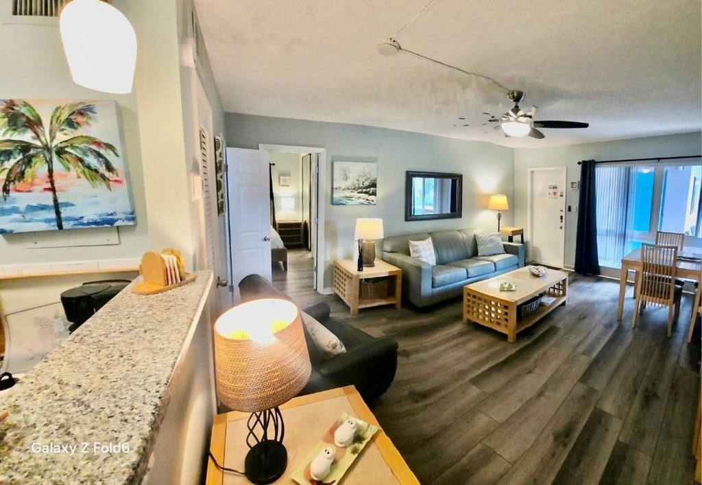 3225 Ne 16th Street - Photo 4