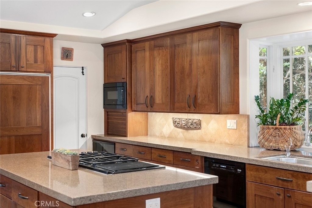 839 Emerald Bay - Photo 9