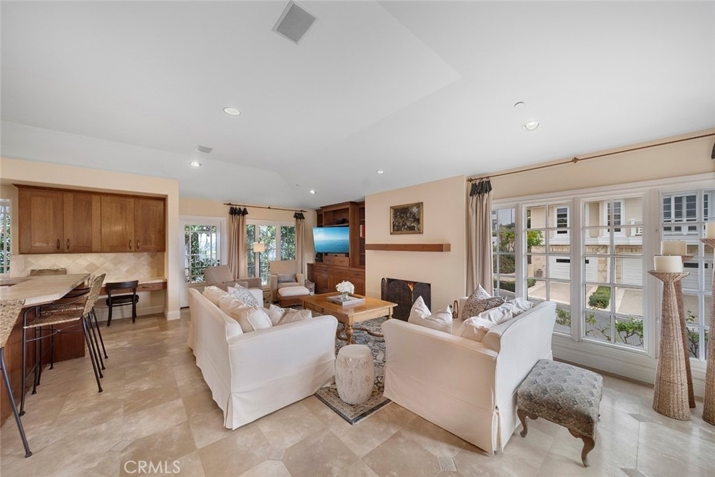 839 Emerald Bay - Photo 12