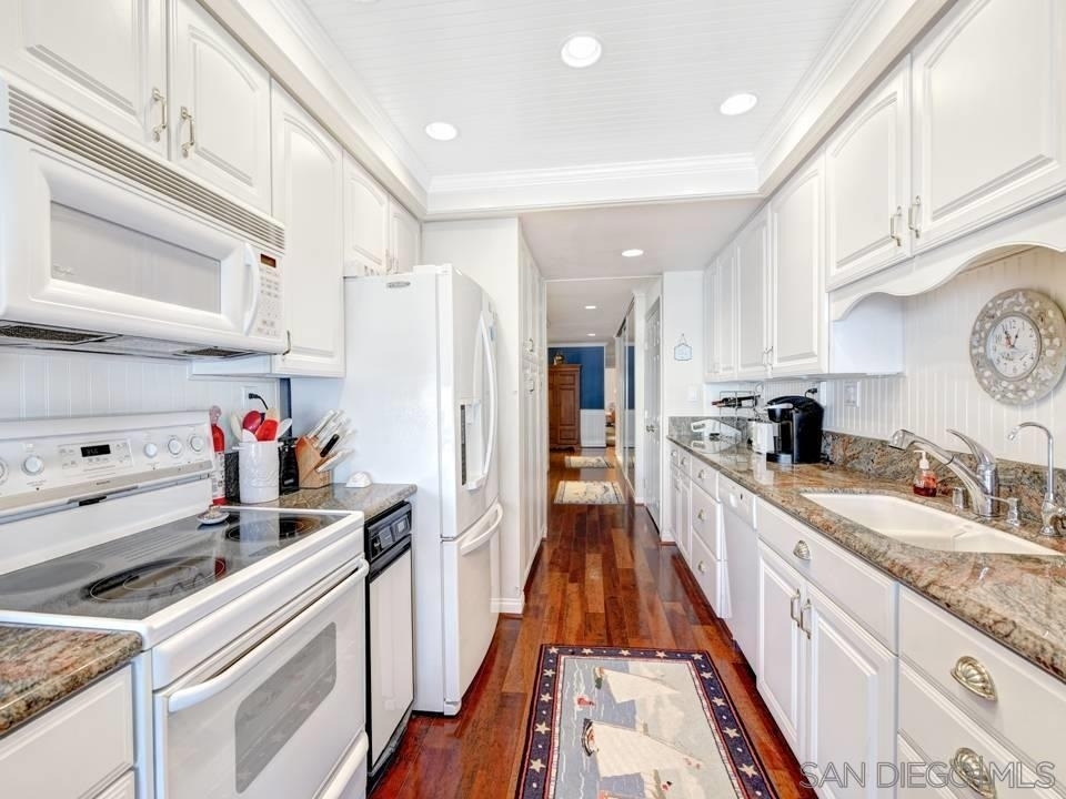 45 Antigua Court - Photo 6