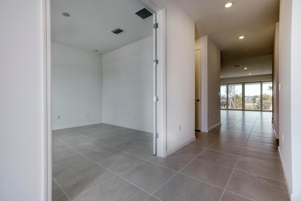 8348 Beagle Terrace - Photo 13