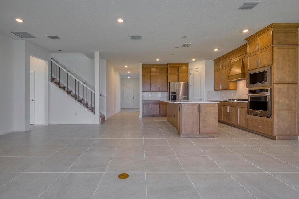 8348 Beagle Terrace - Photo 7