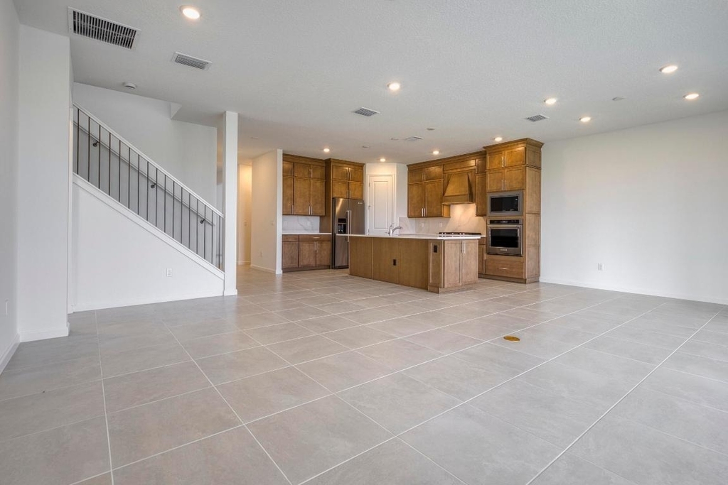 8348 Beagle Terrace - Photo 6